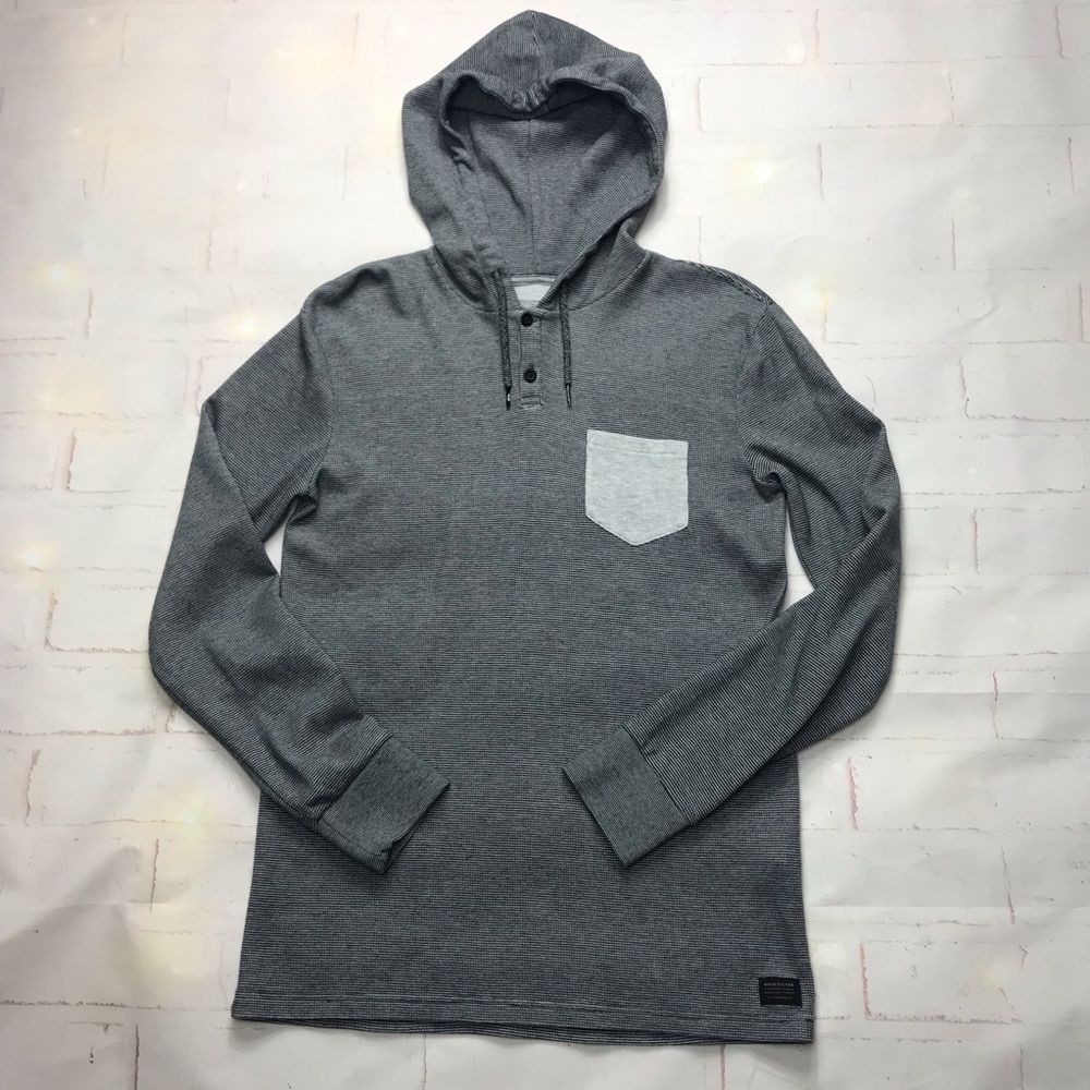 Quicksilver: Mens long sleeve waffle knit thermal hooded 1/4 medium shirt